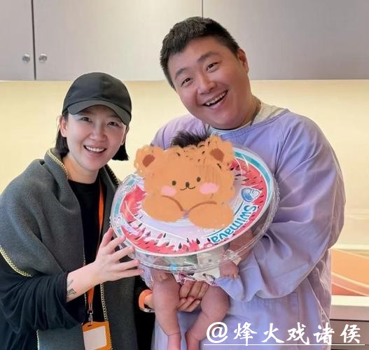 郝劭文回杭州过年！继女搂脖子撒娇太甜，重组家庭真相爱了