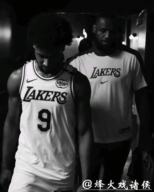 书写NBA新纪录!詹姆斯父子同时登场创造历史 书写NBA新纪录!詹姆斯父子同时登场创造历史